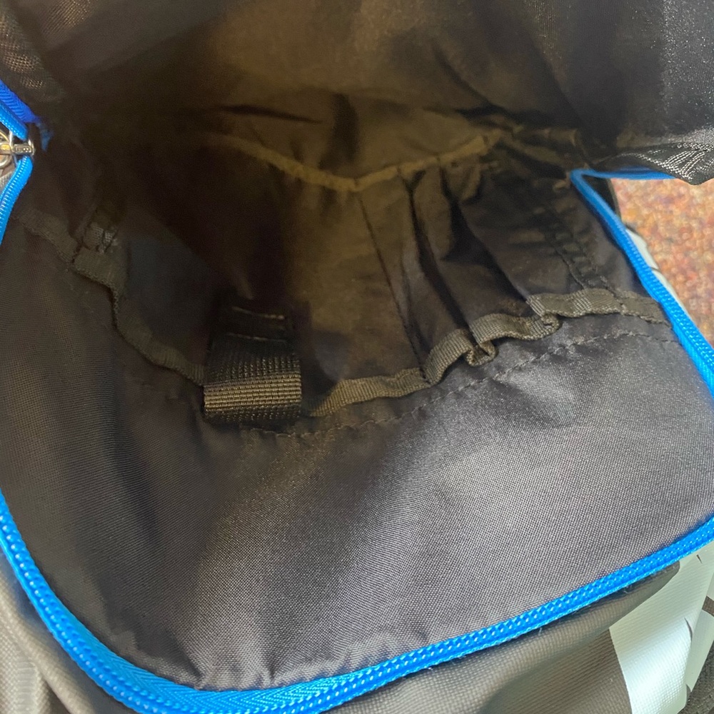 Nike Backpack - Picture 4 of 4